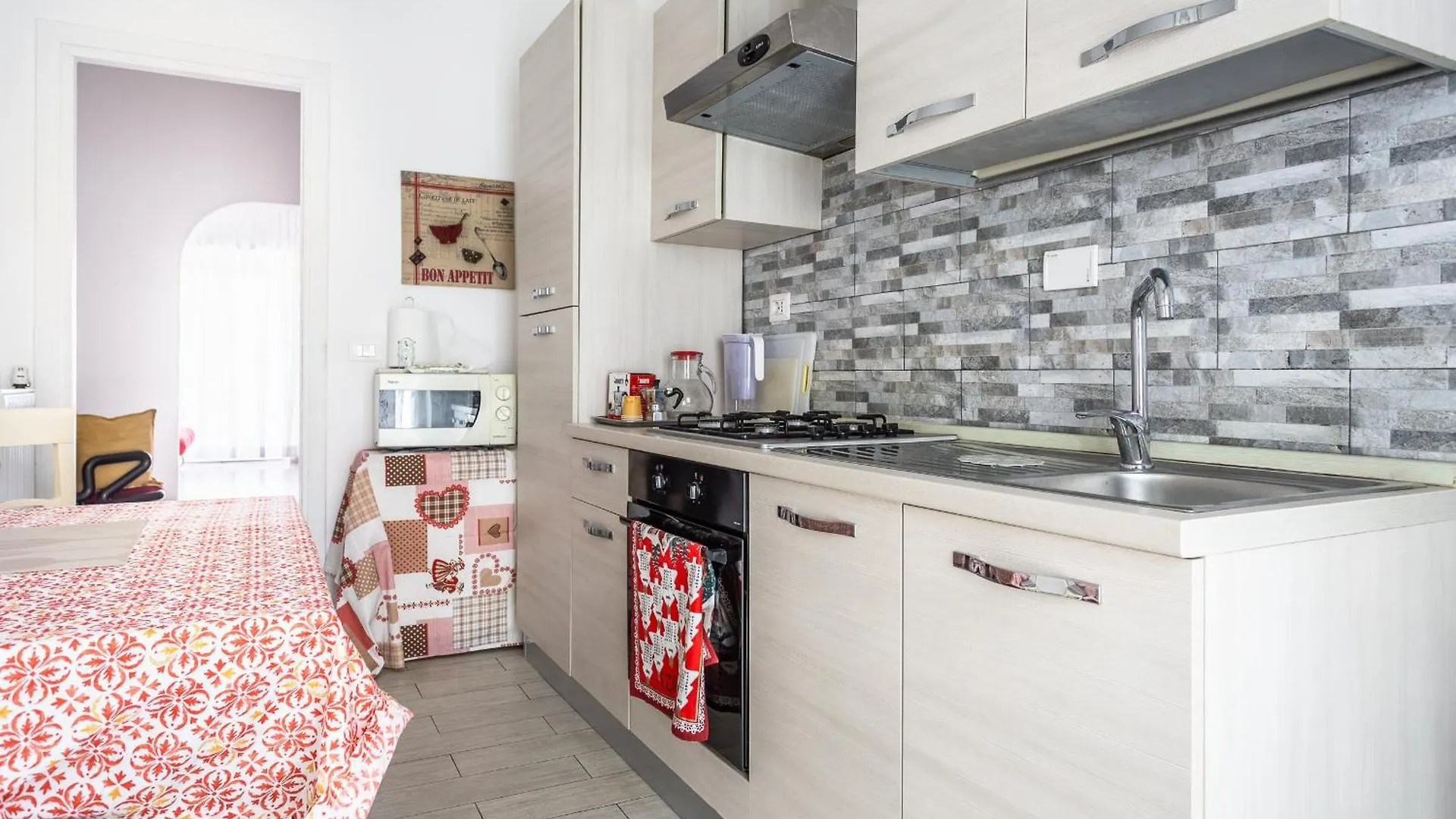 Bibliohome Roma Mare Di Roma Smart Working Lido di Ostia Italy