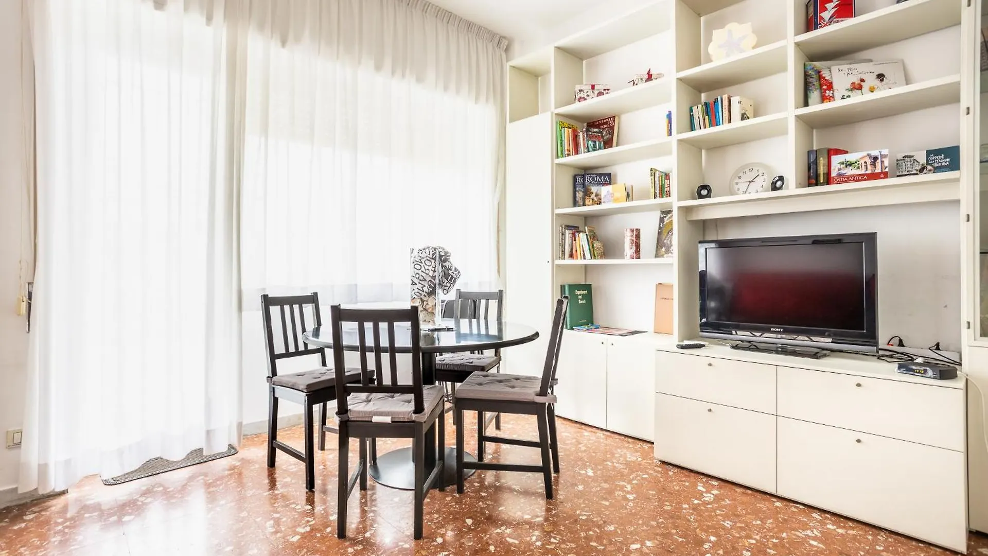 Bibliohome Roma Mare Di Roma Smart Working Lido di Ostia